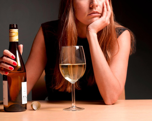Анонимное лечение женского алкоголизма в Свирске